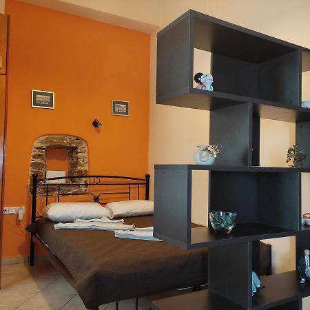 1872 - Agnes, Cozy Stony Apartment With Balcony Ερμούπολη Εξωτερικό φωτογραφία