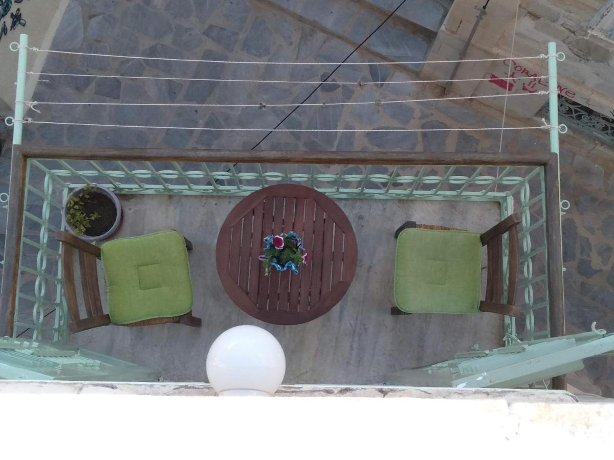 1872 - Agnes, Cozy Stony Apartment With Balcony Ερμούπολη Εξωτερικό φωτογραφία