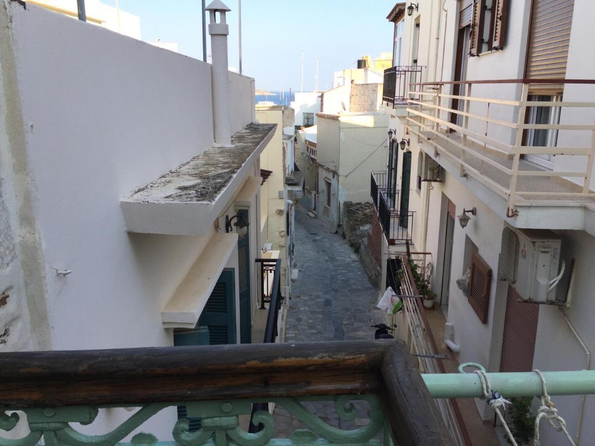 1872 - Agnes, Cozy Stony Apartment With Balcony Ερμούπολη Εξωτερικό φωτογραφία