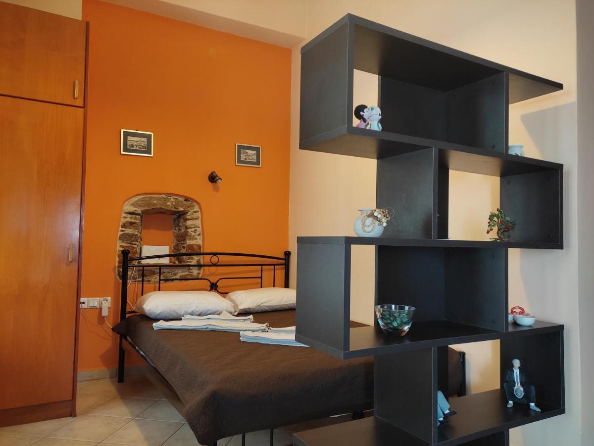 1872 - Agnes, Cozy Stony Apartment With Balcony Ερμούπολη Εξωτερικό φωτογραφία