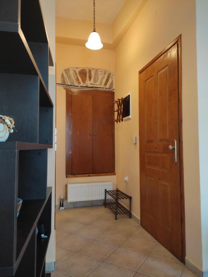 1872 - Agnes, Cozy Stony Apartment With Balcony Ερμούπολη Εξωτερικό φωτογραφία