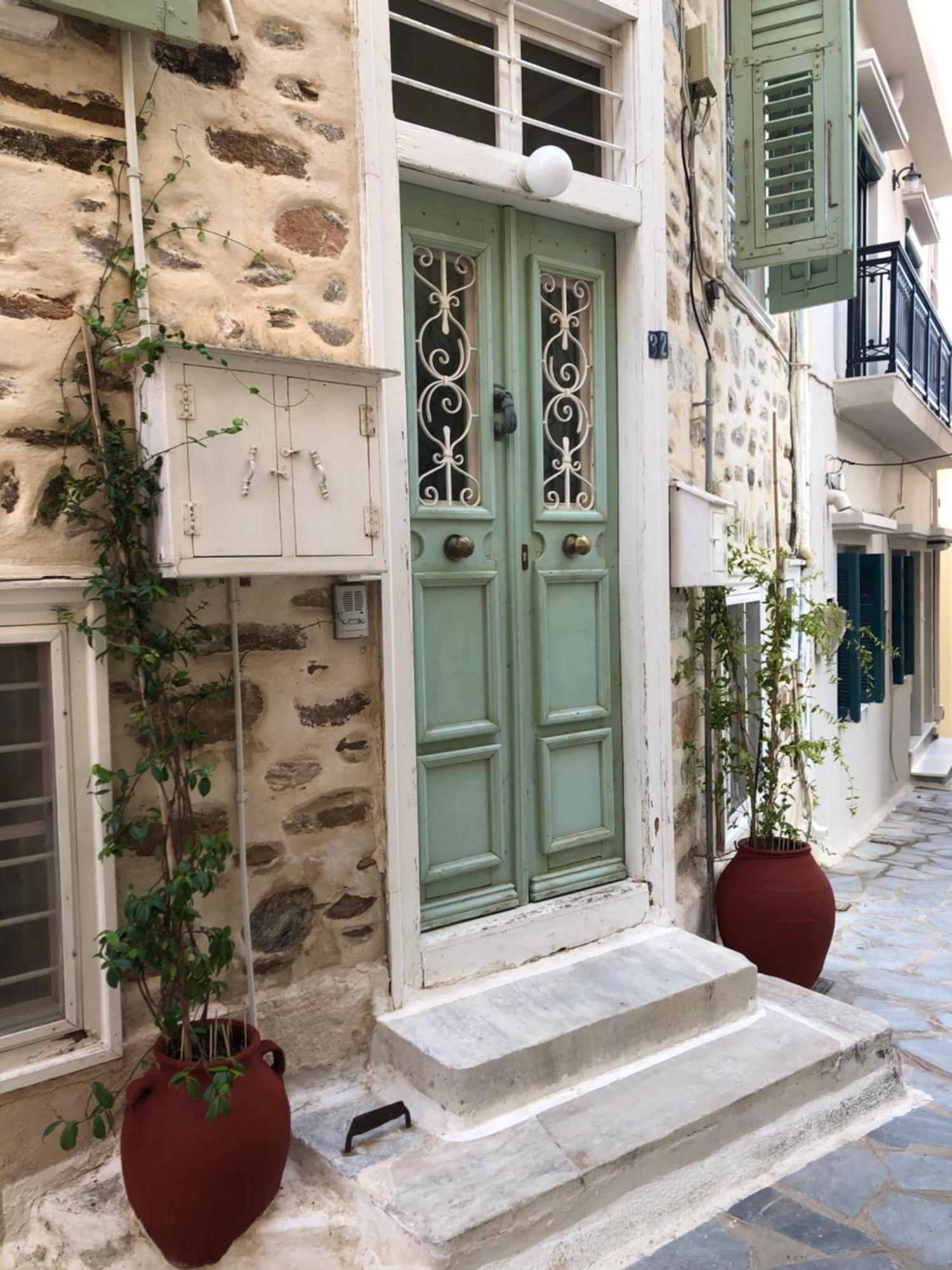 1872 - Agnes, Cozy Stony Apartment With Balcony Ερμούπολη Εξωτερικό φωτογραφία